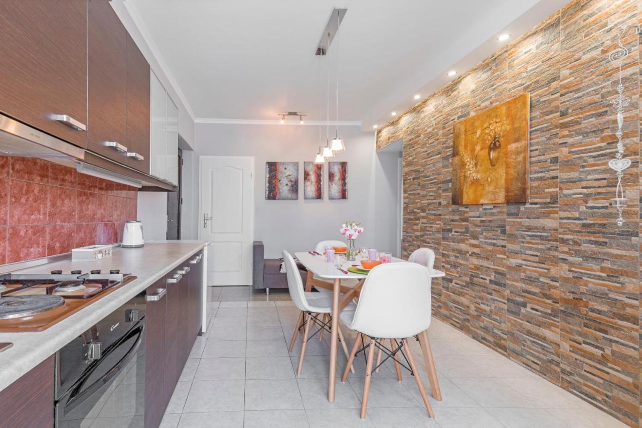 Apartment 3- Sea View Luxury In The Center Of Rhodes! *